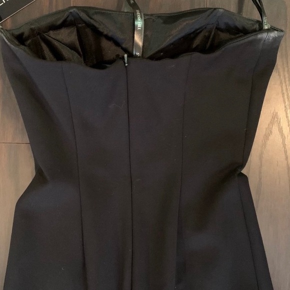 Sherri Hill 53604 Black Strapless Formal Gown - Picture 3 of 13